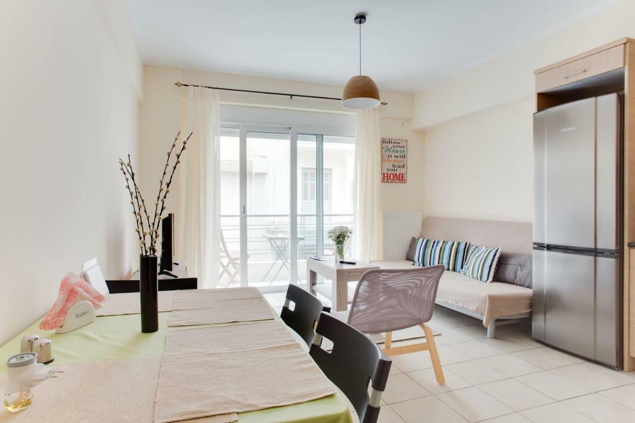 Melina'S Apartment By The Tube Athena Bagian luar foto